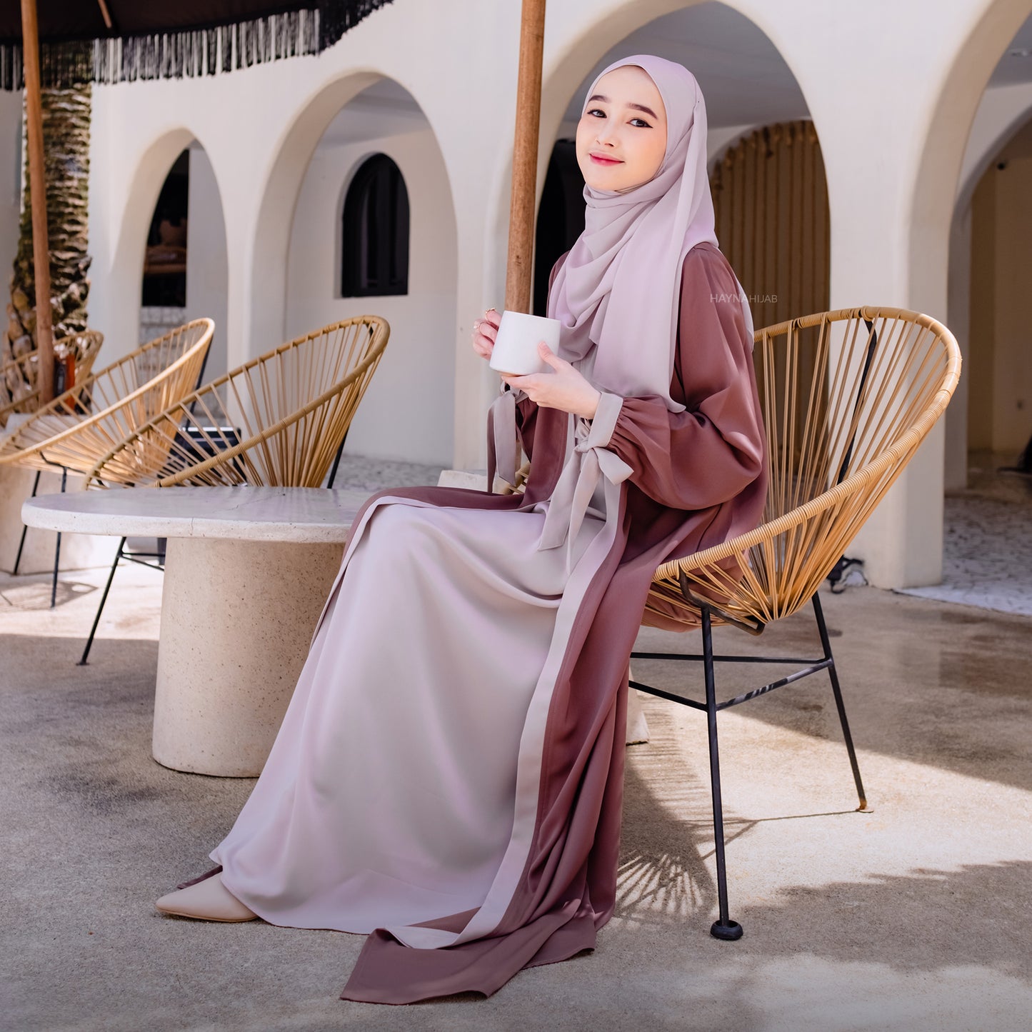 Sameera Abaya – Chocolaty Ivory