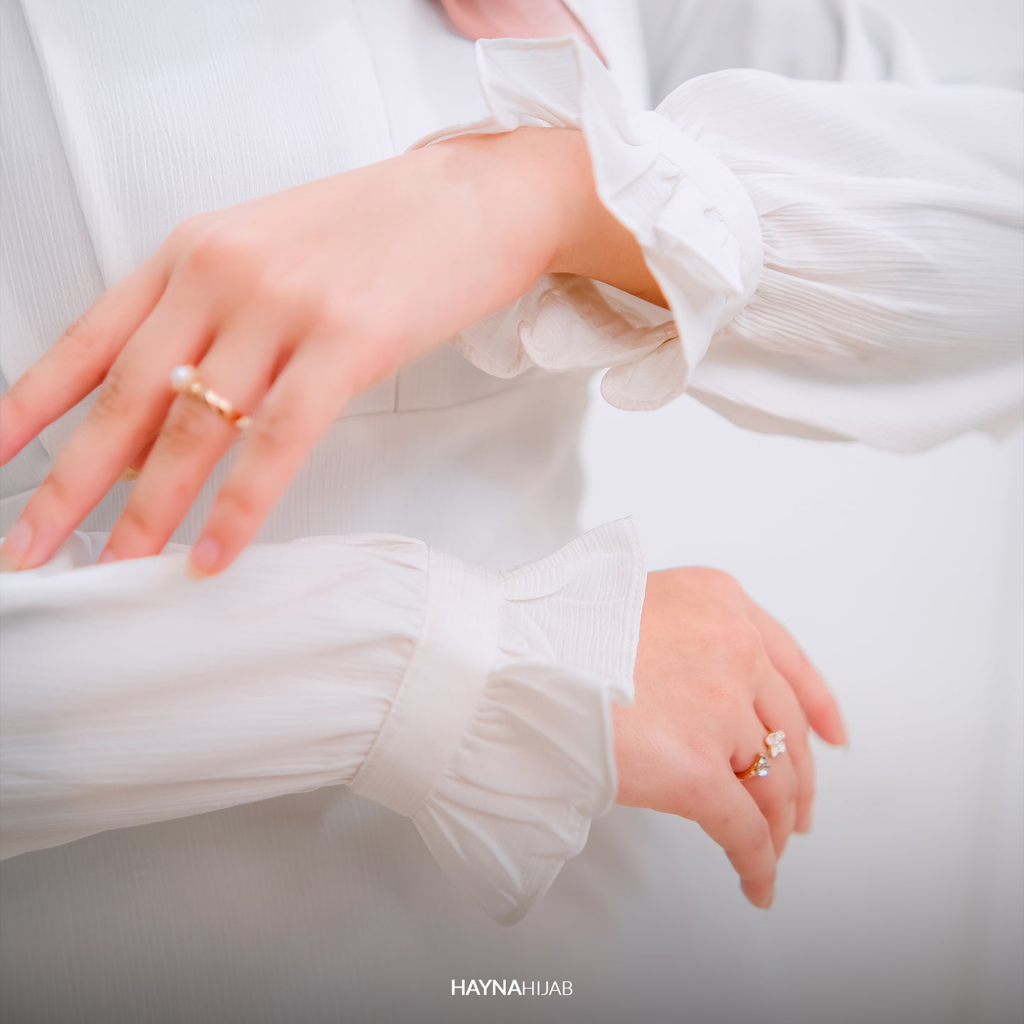 Denara Dress - Pearl White