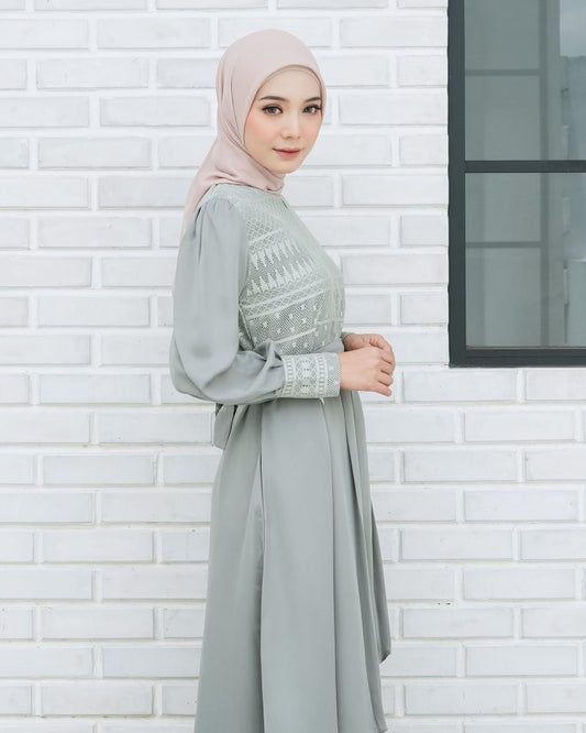 Alleia Dress – Sage Green
