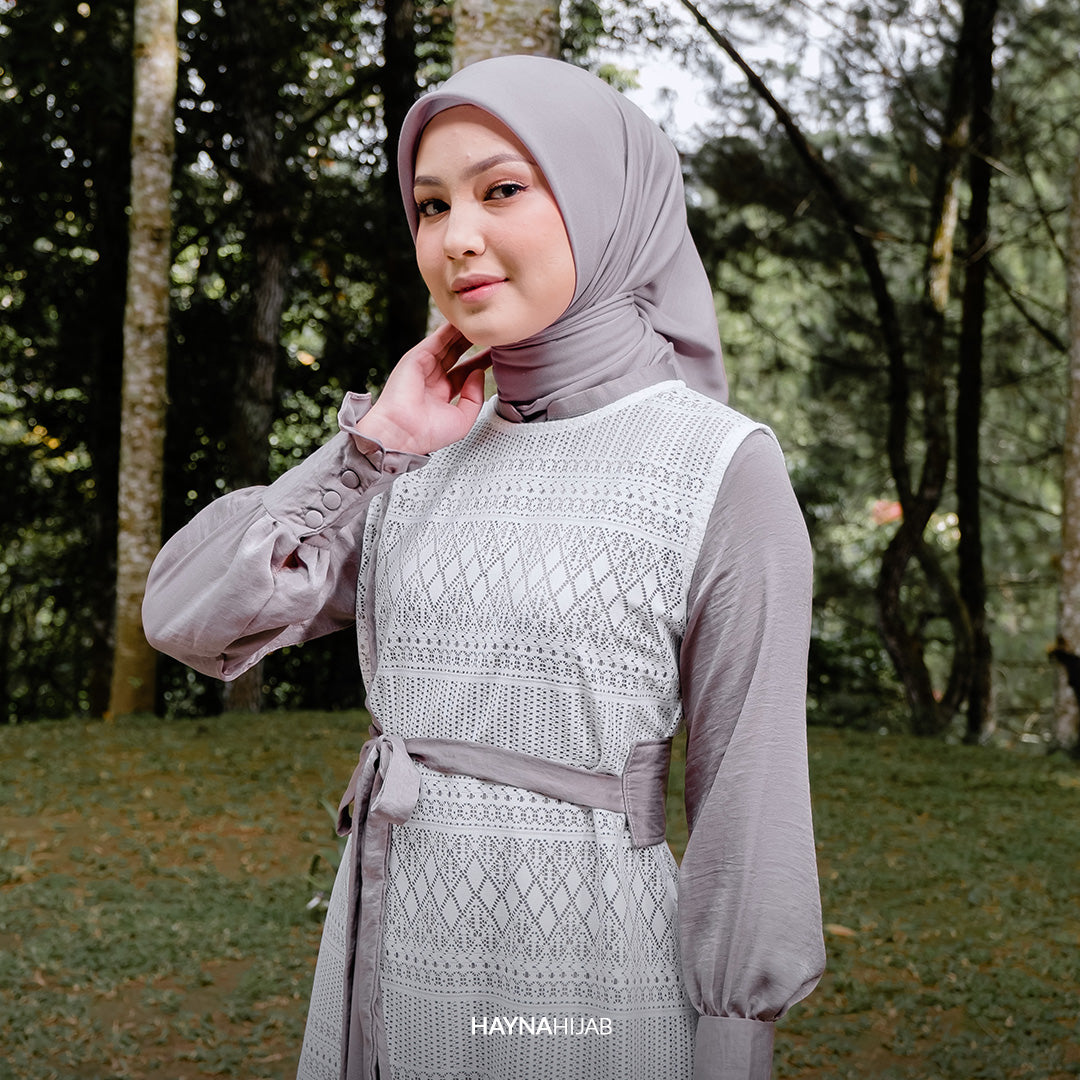 Danisha Dress – Ultimate Grey