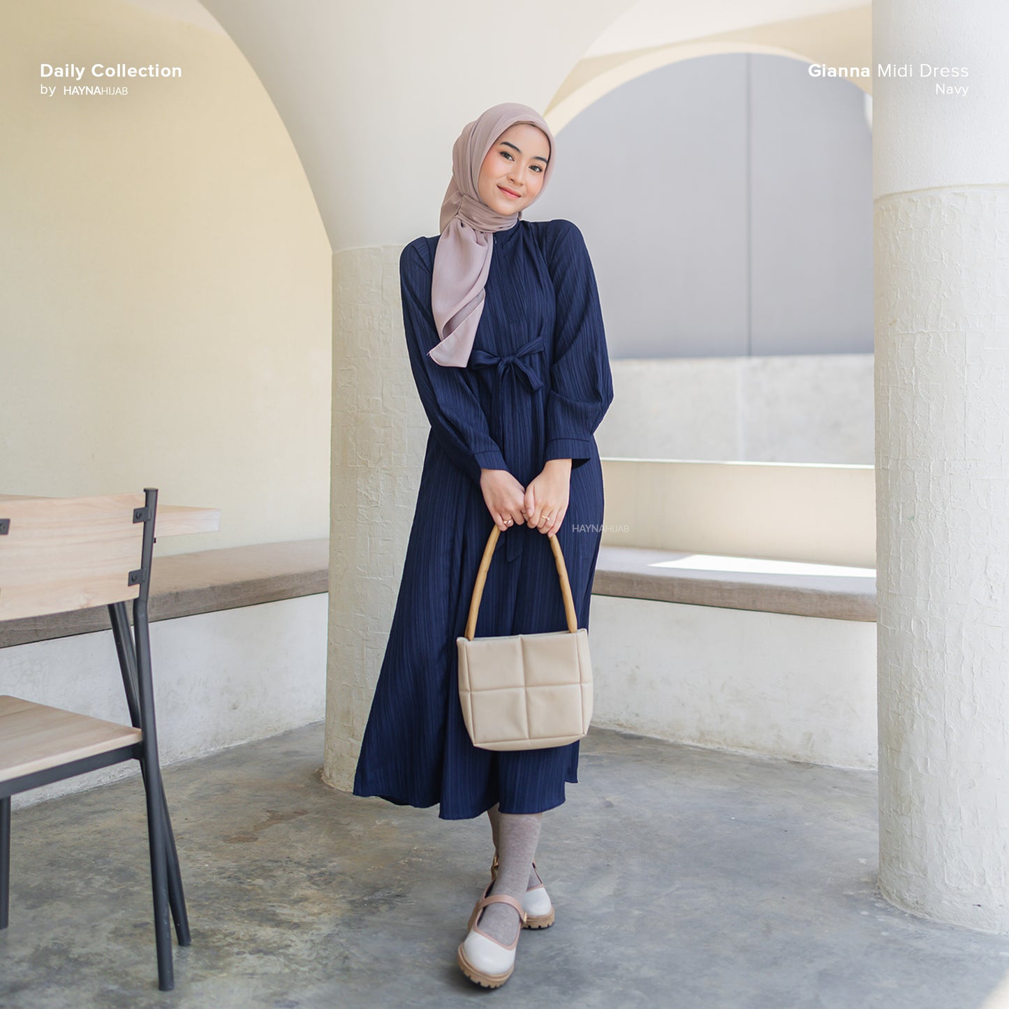 Gianna Midi Dress - Navy